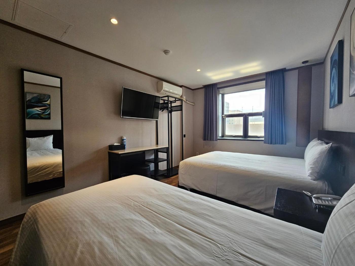 Sunland Hotel Jeju Exterior photo